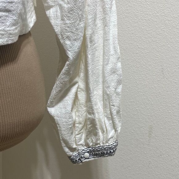 Free People Iggie Embroidered Cropped Blouse Ivory/ Black Bean Size Extra Small - Picture 5 of 10